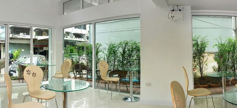 Hotel Nantra Ekamai:  BANGKOK