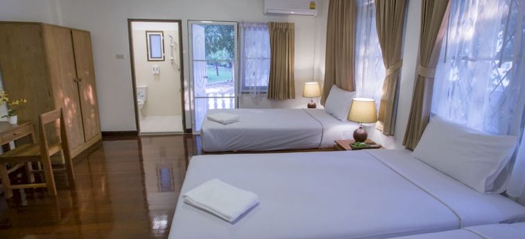 Hotel The Bangkokians City Garden Home:  BANGKOK