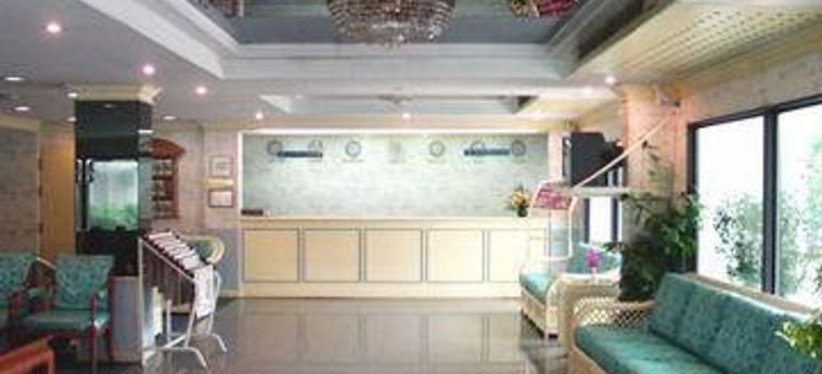 Hotel Airport Suites:  BANGKOK