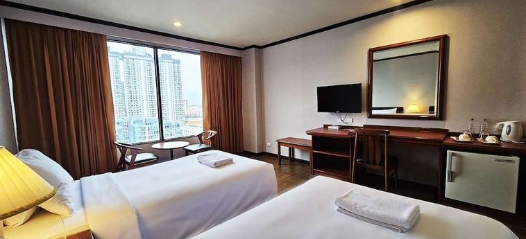 Hotel Alexander:  BANGKOK