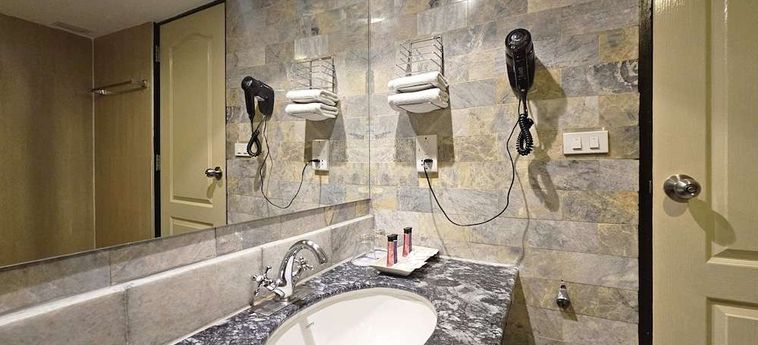 Hotel Alexander:  BANGKOK