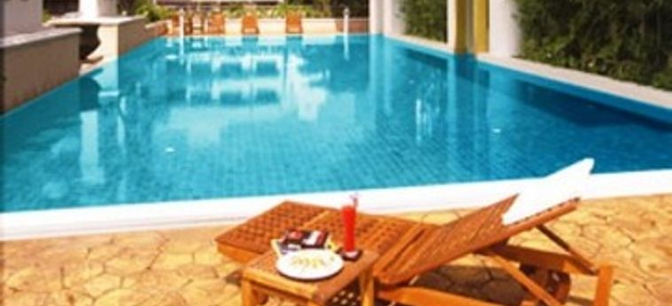 Grande Centre Point Hotel Ploenchit:  BANGKOK