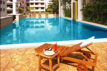 Grande Centre Point Hotel Ploenchit:  BANGKOK