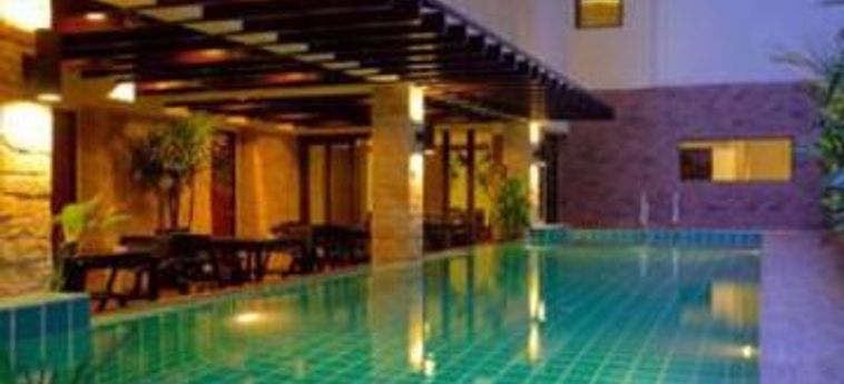 Aspen Suites Sukhumvit Bangkok Hotel By Compass Hospitality:  BANGKOK