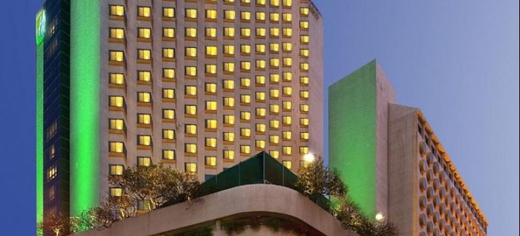Hotel Holiday Inn Bangkok Silom:  BANGKOK