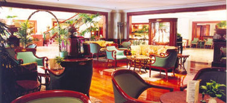 Hotel Evergreen Laurel:  BANGKOK