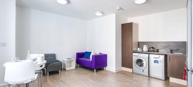 COMFORTABLE ROOMS & APARTMENTS - BANGOR 3 Stelle