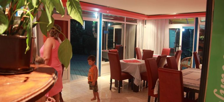 Hotel Vila Jadran:  BAR
