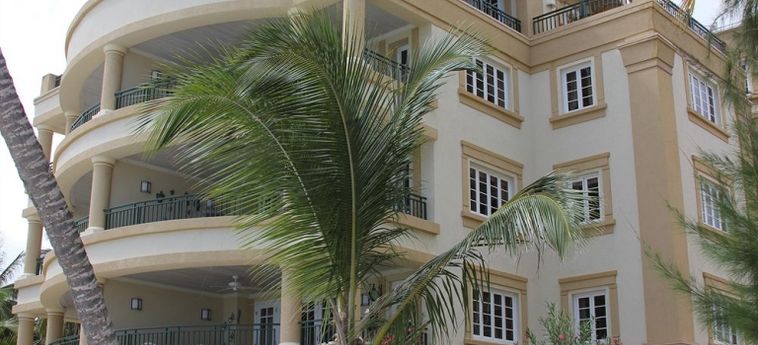 Hotel White Sands Beach Villas:  BARBADOS