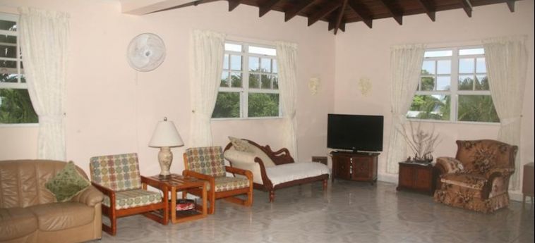 Palm Paradise Guest House And Apartments:  BARBADOS