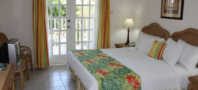 Hotel Amaryllis Beach Resort:  BARBADOS