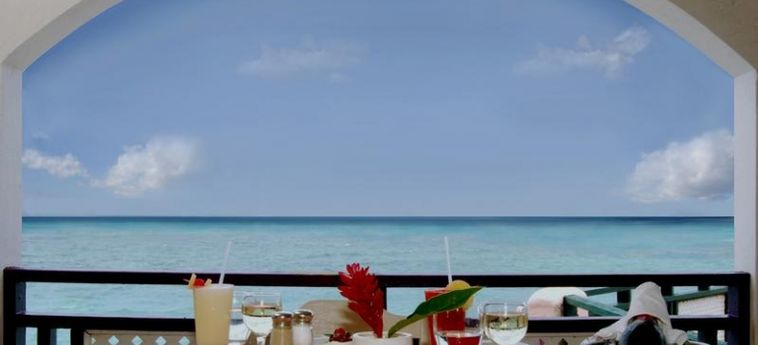Hotel Barbados Beach Club:  BARBADOS