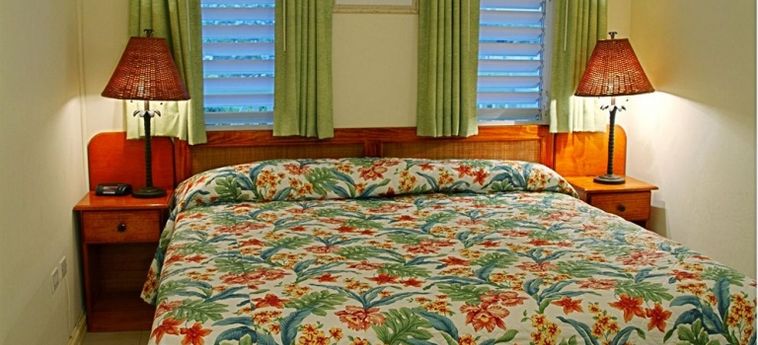 Tropical Winds Apartment Hotel:  BARBADOS