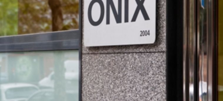 Hotel Residencia Onix:  BARCELLONA