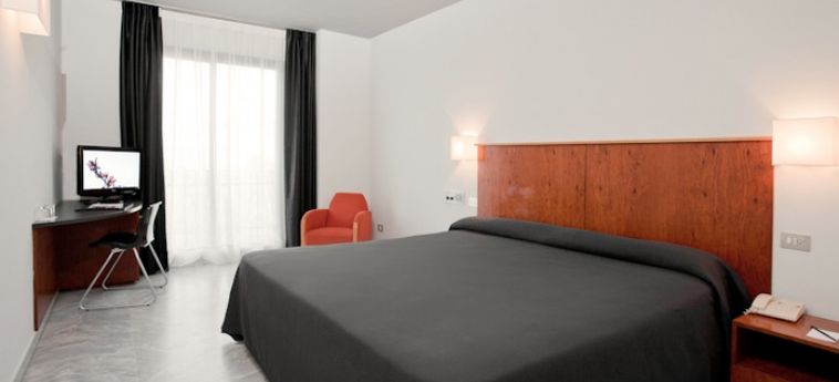 Hotel Onix Fira:  BARCELLONA
