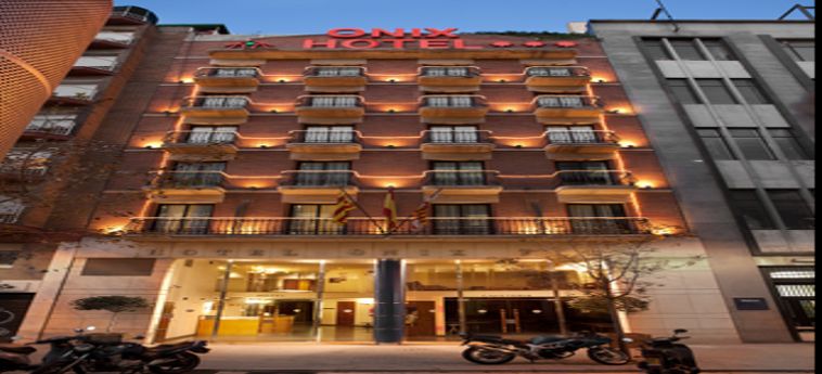 Hotel Onix Fira:  BARCELLONA