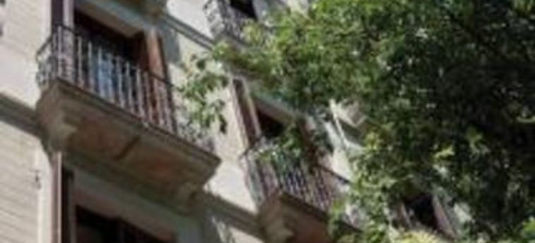 Hotel Apartamentos Consell De Cent:  BARCELLONA