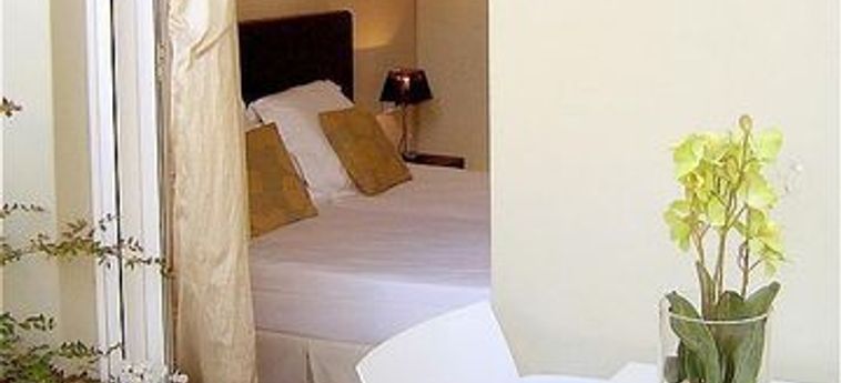 Hotel Uma Suites Metropolitan:  BARCELLONA