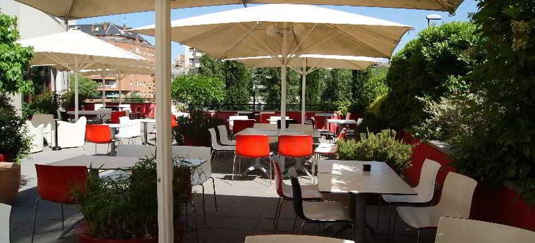 Hotel Sant Cugat H&r:  BARCELLONA