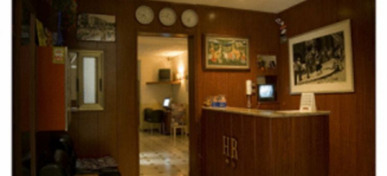 Hotel Hostal Rembrandt:  BARCELLONA