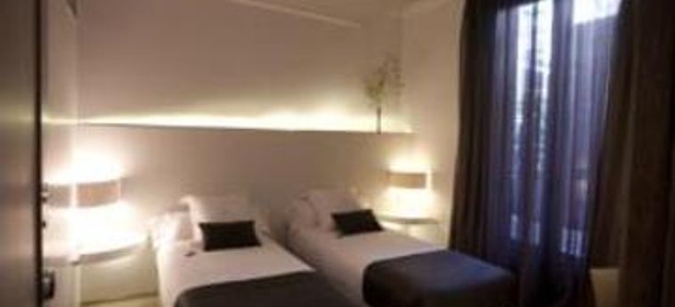 Hotel Anba Bed & Breakfast Deluxe:  BARCELLONA