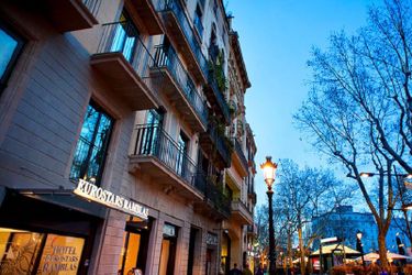 Hotel Ikonik Ramblas:  BARCELONA