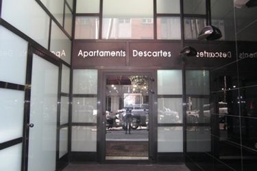 Hotel Apartamentos Descartes:  BARCELONA