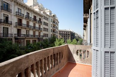 Hotel Aptos Alcam Paseo De Gracia:  BARCELONA