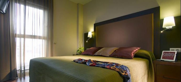 Hotel Apts Castro Exclusive Residences Spa Sagrada Familia:  BARCELONA