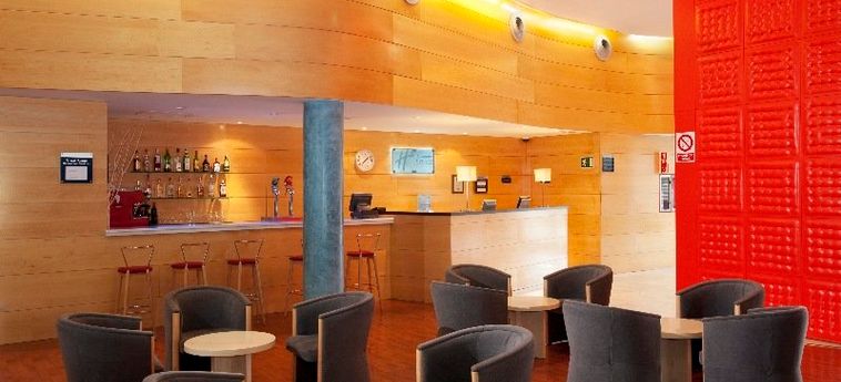Holiday Inn Express Barcelona - Molins De Rei, An Ihg Hotel:  BARCELONA