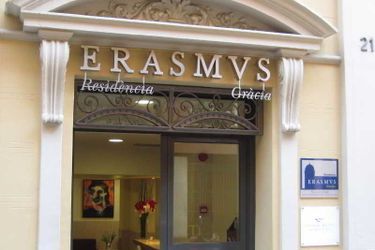 Hotel Residencia Erasmus Gracia:  BARCELONA