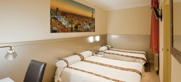 Hotel Hostal Barcelona:  BARCELONA