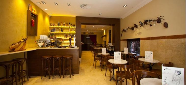 Hotel Adagio Gastronomic:  BARCELONE