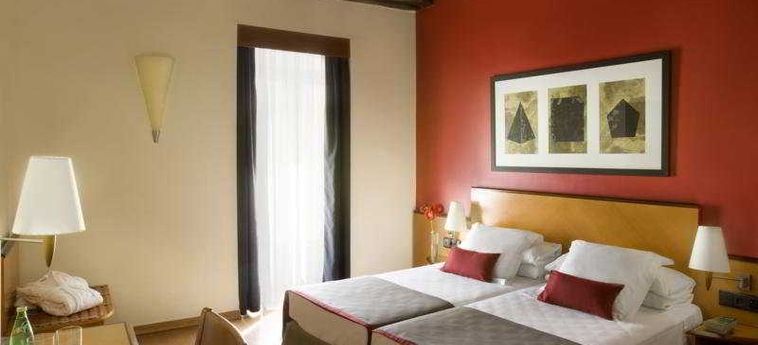 Hotel H10 Raco Del Pi:  BARCELONE
