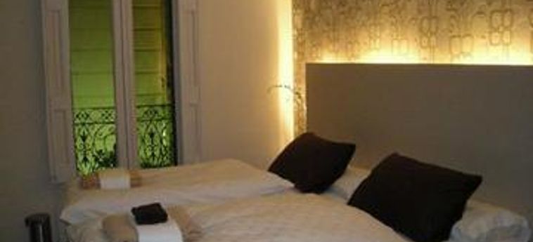 Vrabac Guesthouse:  BARCELONE