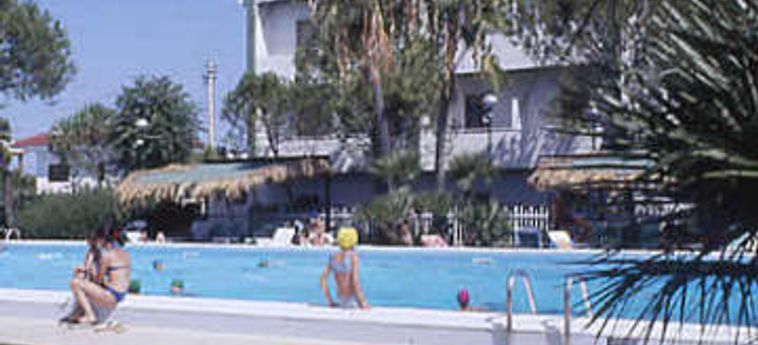 Hotel Riva Del Sole:  BARI