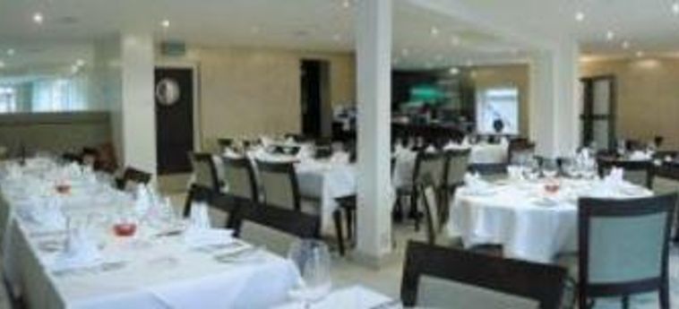 Hotel Savoro Restaurant With Rooms:  BARNET