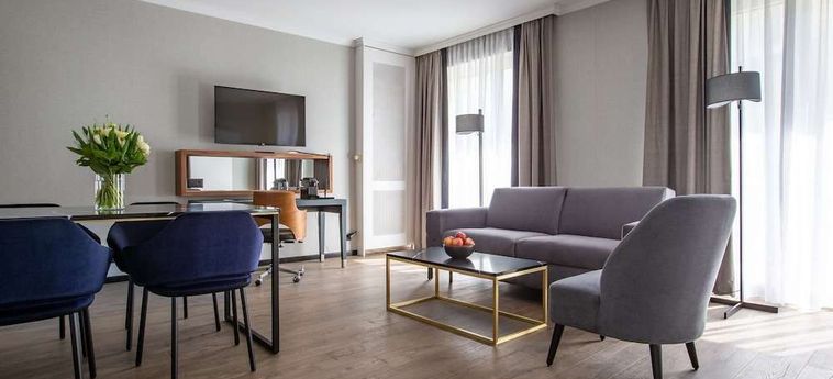 Radisson Blu Hotel Basel:  BASEL