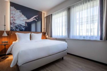 Radisson Blu Hotel Basel:  BASEL