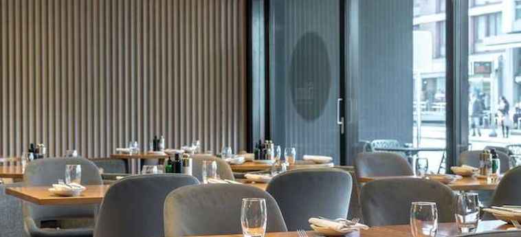 Radisson Blu Hotel Basel:  BASILEA