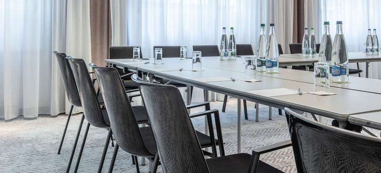 Radisson Blu Hotel Basel:  BASILEA
