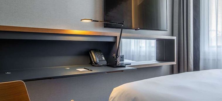 Radisson Blu Hotel Basel:  BASILEA
