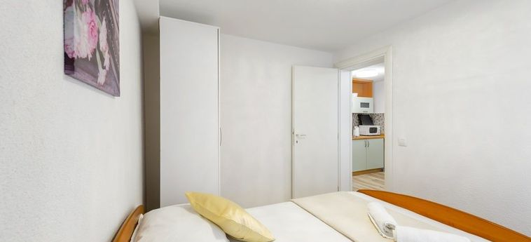 Apartment With 2 Rooms In Baška Voda, With Wonderful Sea View, Furnish:  BASKA VODA - DALMACIA