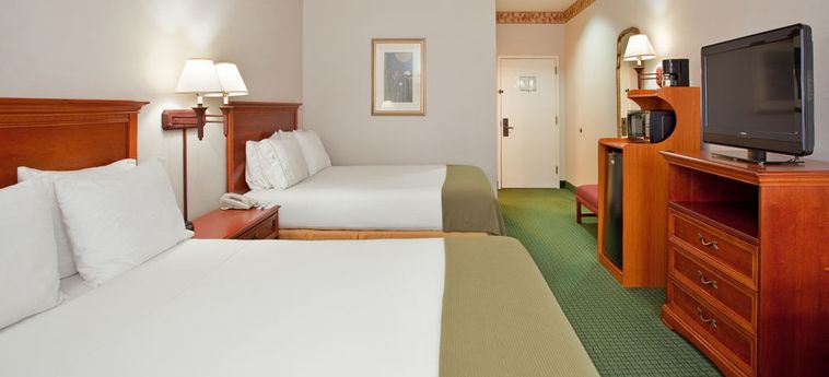 Hotel Holiday Inn Express:  BATESVILLE (AR)