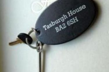 Tasburgh House:  BATH