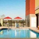 HOME2 SUITES BY HILTON BAYTOWN 3 Stars