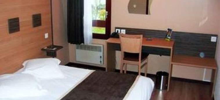 COMFORT HOTEL ANGERS BEAUCOUZE 2 Stelle