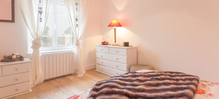 Hotel Escale De Jules &Amp; Lily -L'appartement- Beaune: Foto 