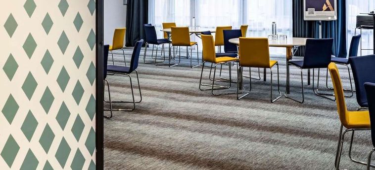 Hotel Novotel Beaune:  BEAUNE