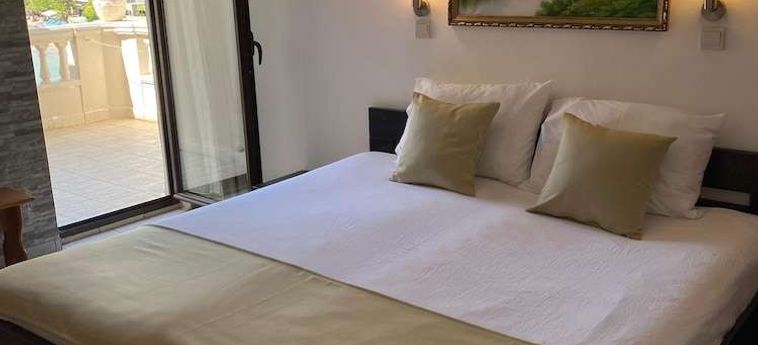 Hotel Kuc:  BECICI